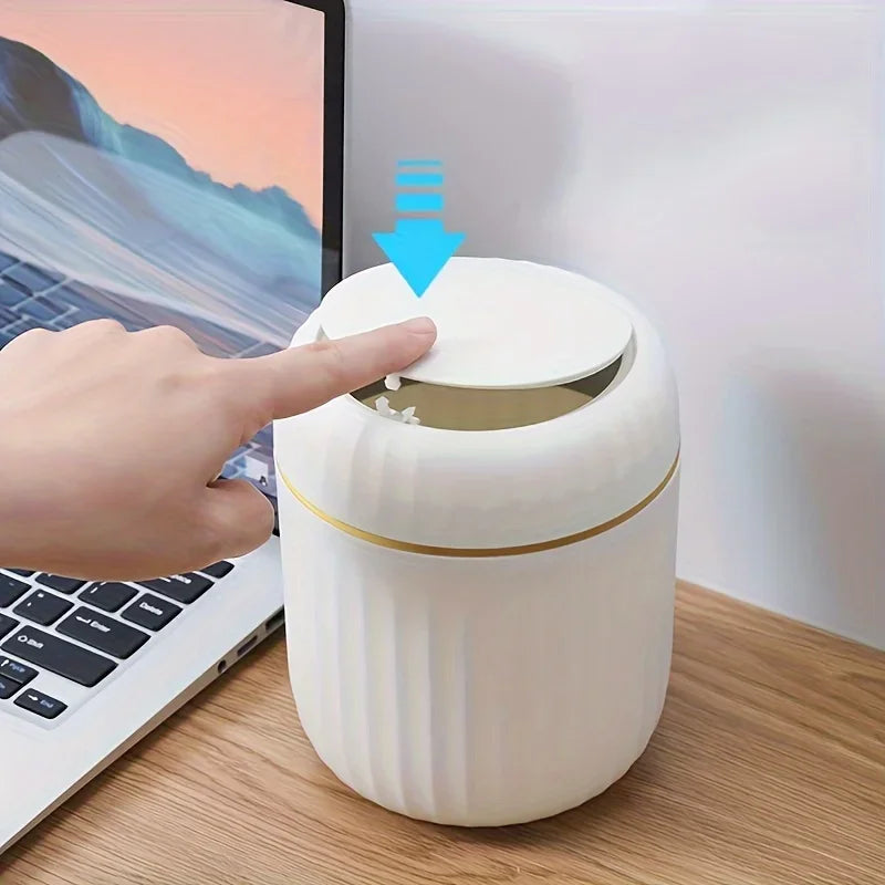 Mini Corbeille de Bureau avec Couvercle
