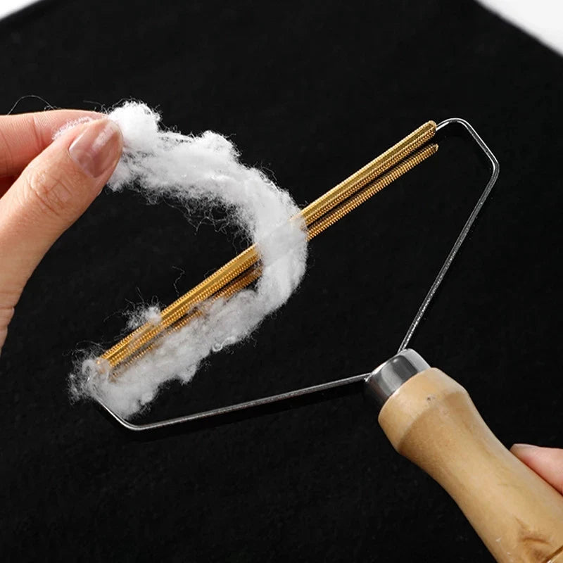 Rouleau Attrape-Poils Portable — Manche Bois Anti-peluches