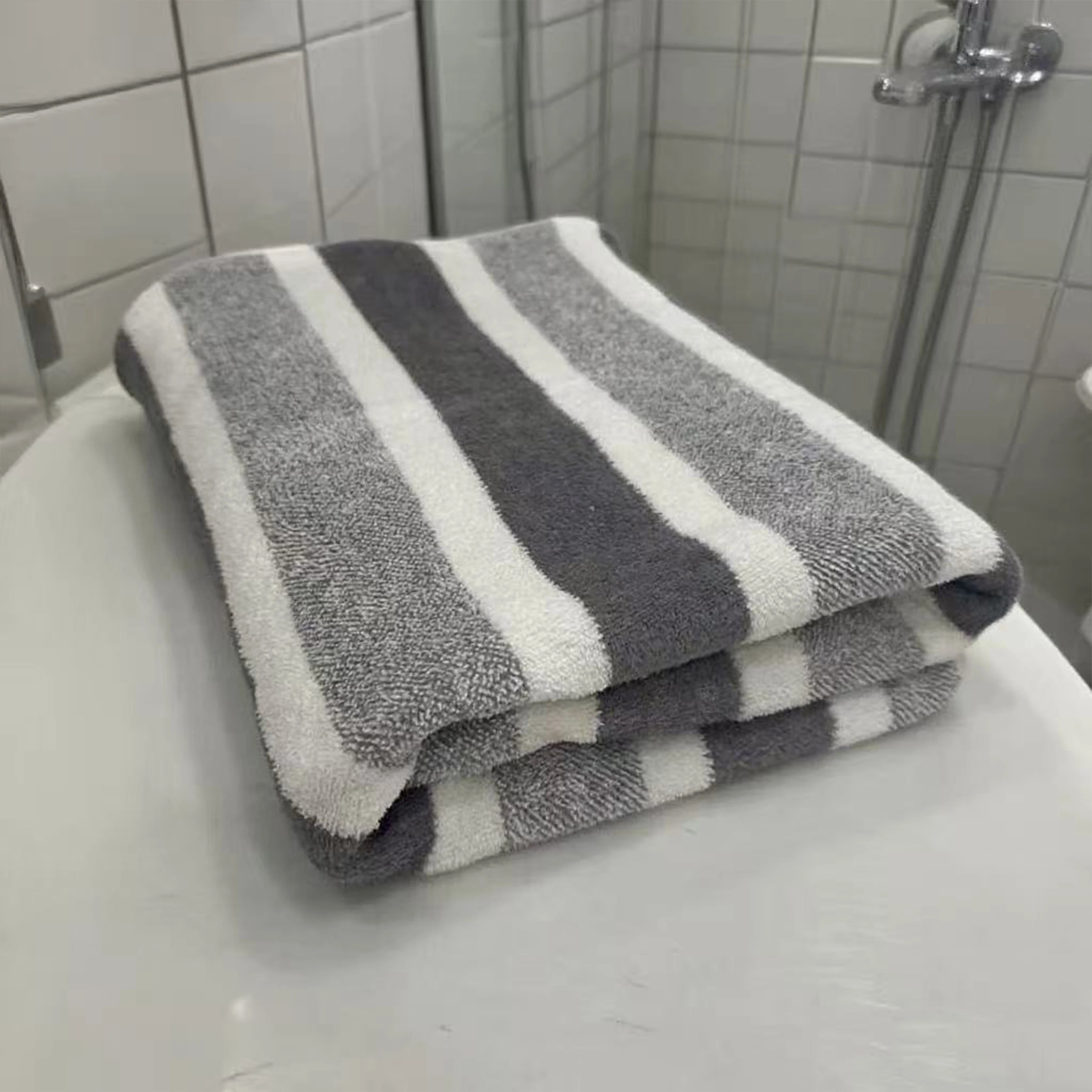 Serviette de bain épaisse — Ultra-absorbante, séchage rapide