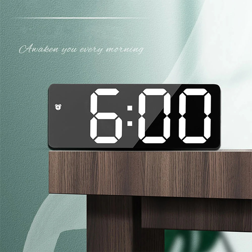 Réveil Digital LED Auto-Dim Température — Chambre
