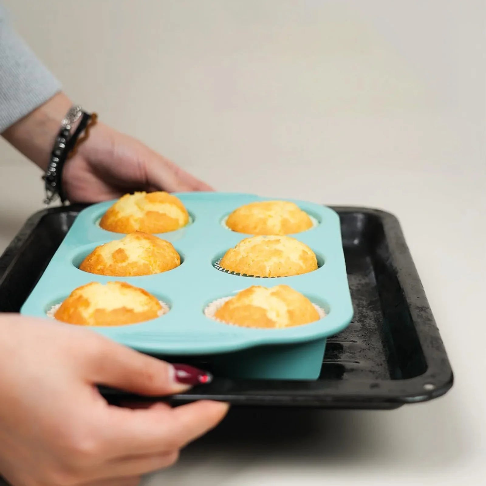Moule Silicone Muffins & Cupcakes — 6 Cavités Antiadhésif