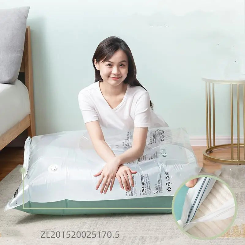 Sacs de rangement sous vide — Sans pompe, gain de place