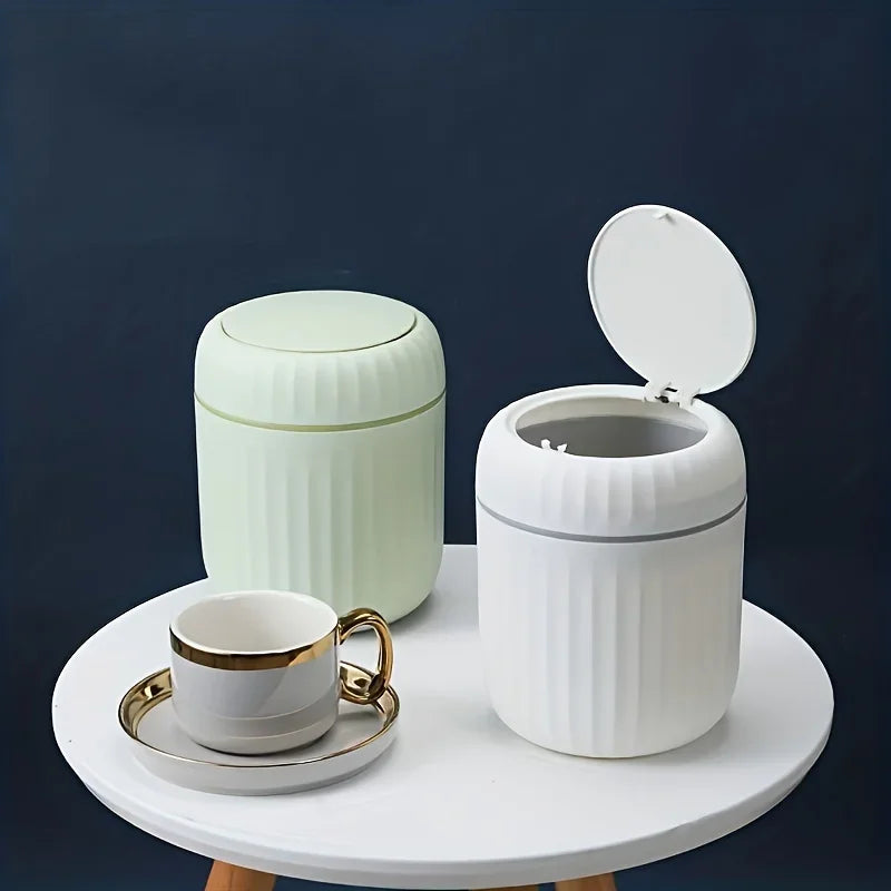 Mini Corbeille de Bureau avec Couvercle